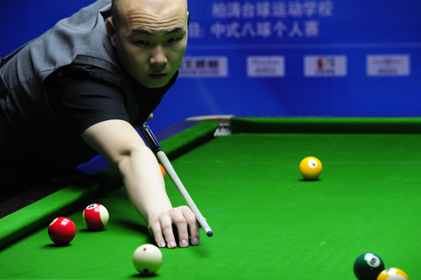 球出速与击 球出速与击