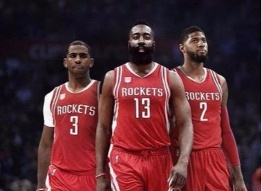 迫使防守收 迫使防守收