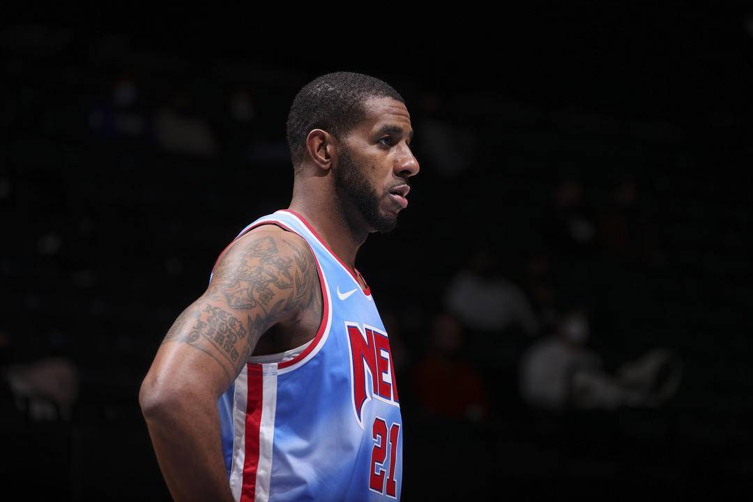 对自我身份 对自我身份